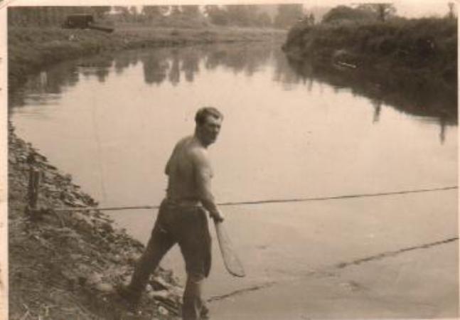 Images/Ive got the paddle.jpg